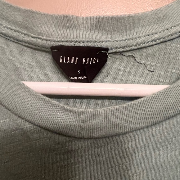 Light green t shirt - Picture 2 of 3